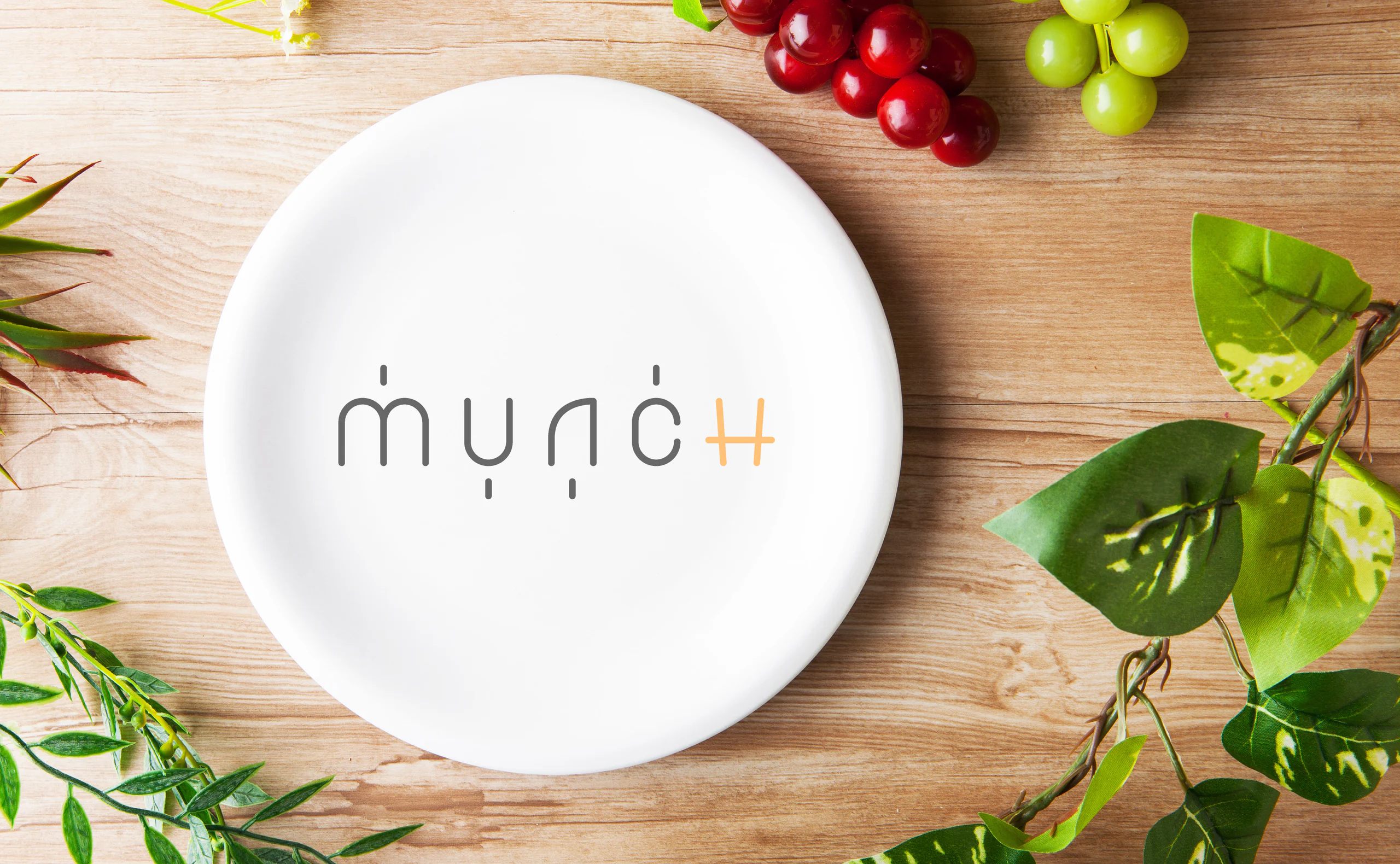 MUNCH ロゴデザインのメインビジュアル。合同会社OnTechのロゴデザイン(ロゴ)|Daichi Watanabe Design Works